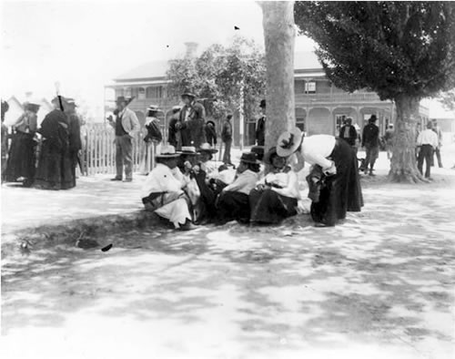 Maori voters at Rotorua, about 1908