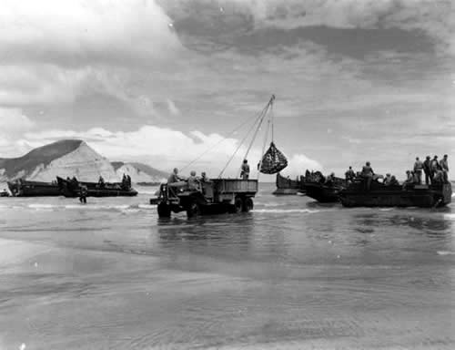 Mock military landing at Mahia