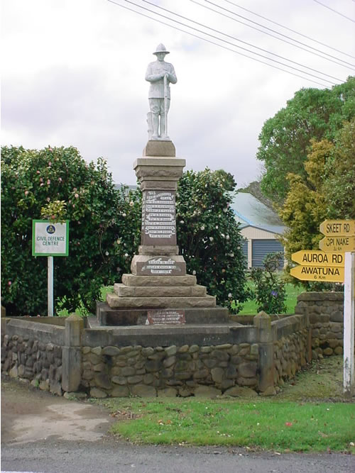 Auroa war memorial