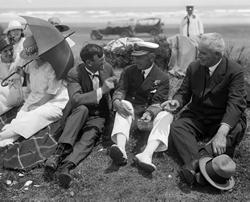 Viscount Jellicoe on beach, 1924