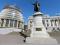 Panorama: Seddon statue at parliament