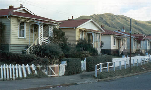 Railway houses in Ngaio