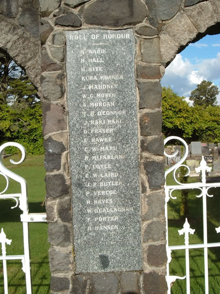 Raetihi memorial detail