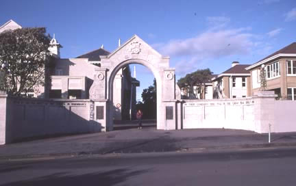 New Plymouth Boys' High war memorial