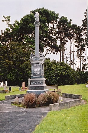 Tikorangi war memorial