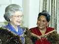 Queen Elizabeth meeting Queen Te Ātairangikaahu in 1995