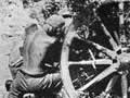 Soldiers firing field gun at Gallipoli